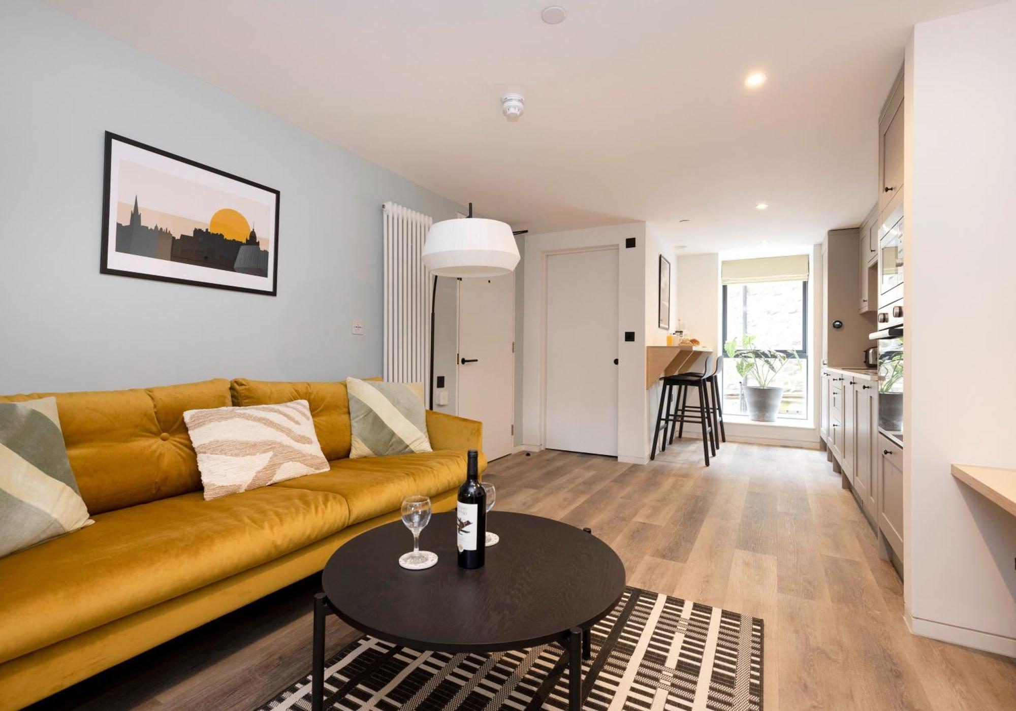 Charming Studios Near Holyrood Park & Calton Hill Эдинбург Номер фото
